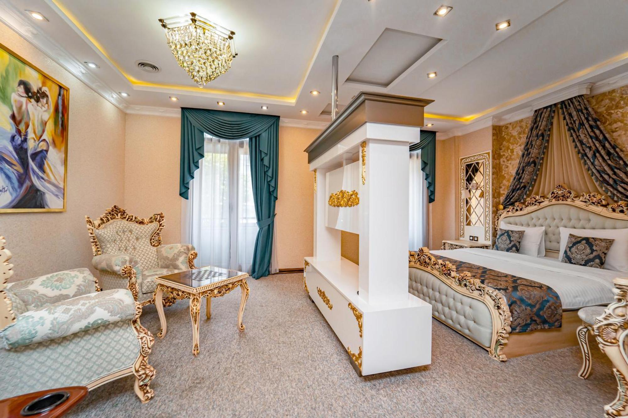 Hotel Aqua Liberty Tbilisi Exterior photo