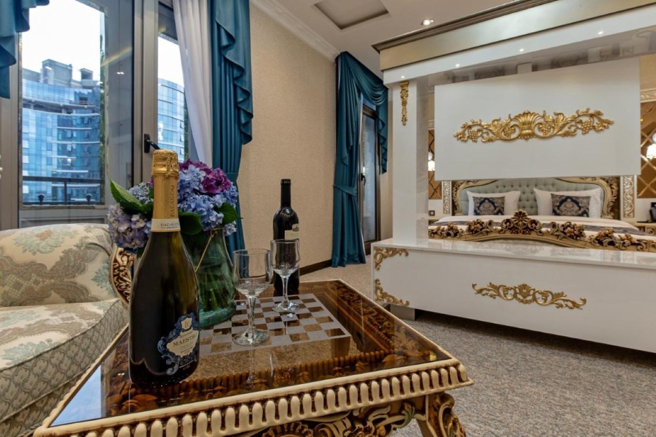 Hotel Aqua Liberty Tbilisi Exterior photo