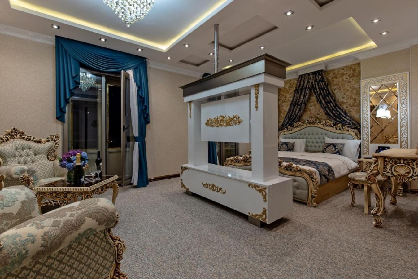 Hotel Aqua Liberty Tbilisi Exterior photo